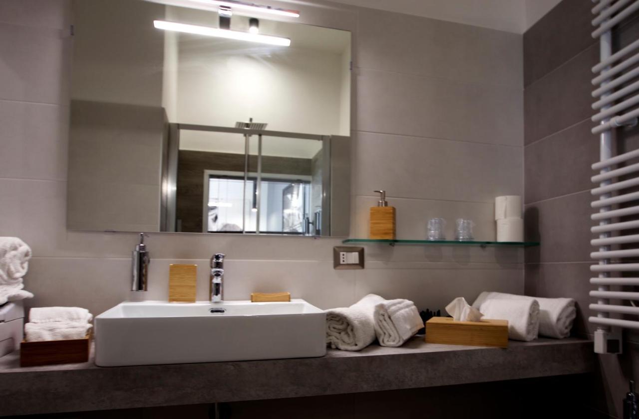 Scugnizzo Apartment Luxury Home Napoli Dış mekan fotoğraf