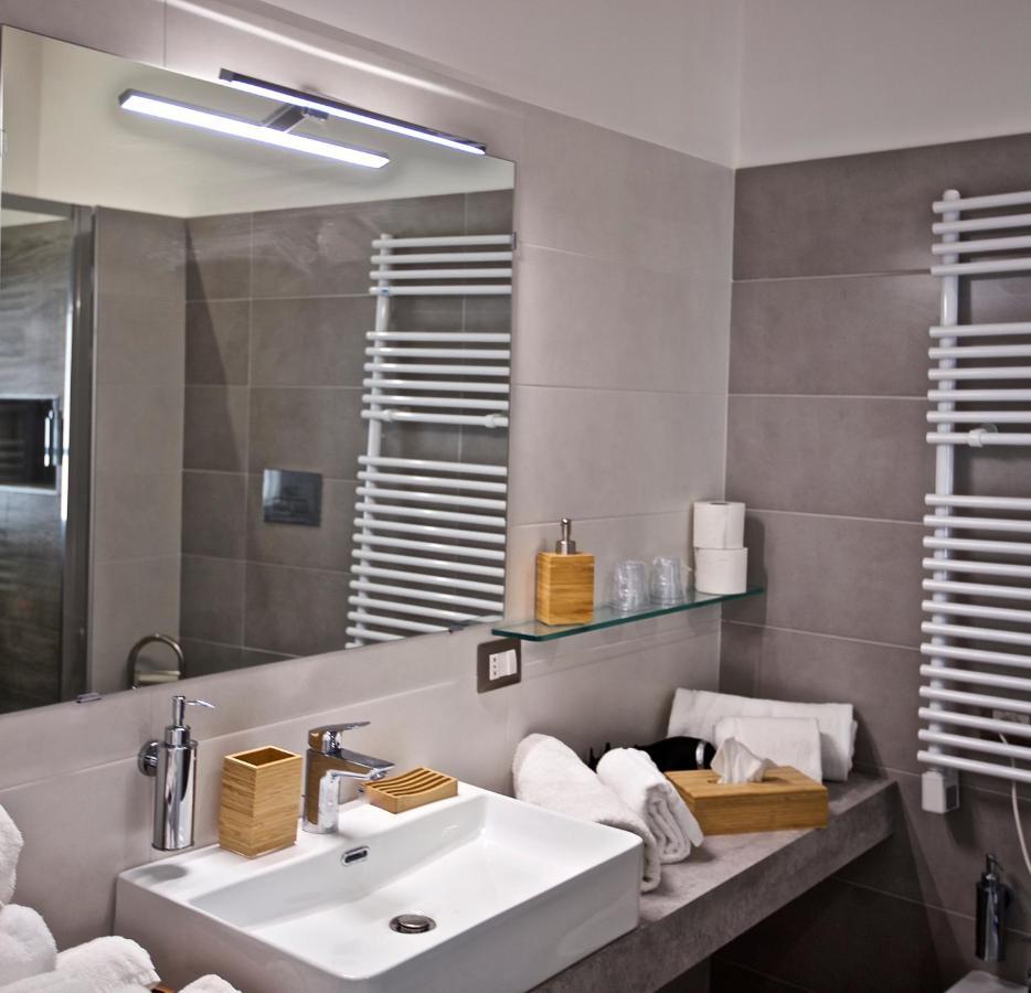Scugnizzo Apartment Luxury Home Napoli Dış mekan fotoğraf