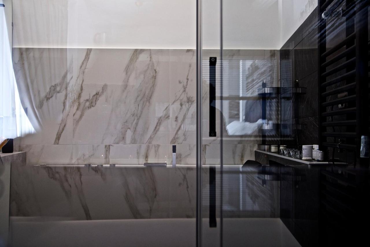 Scugnizzo Apartment Luxury Home Napoli Dış mekan fotoğraf