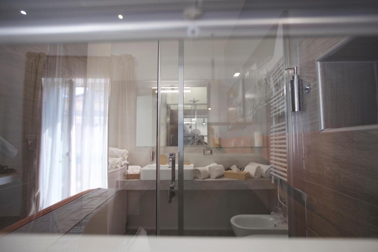 Scugnizzo Apartment Luxury Home Napoli Dış mekan fotoğraf