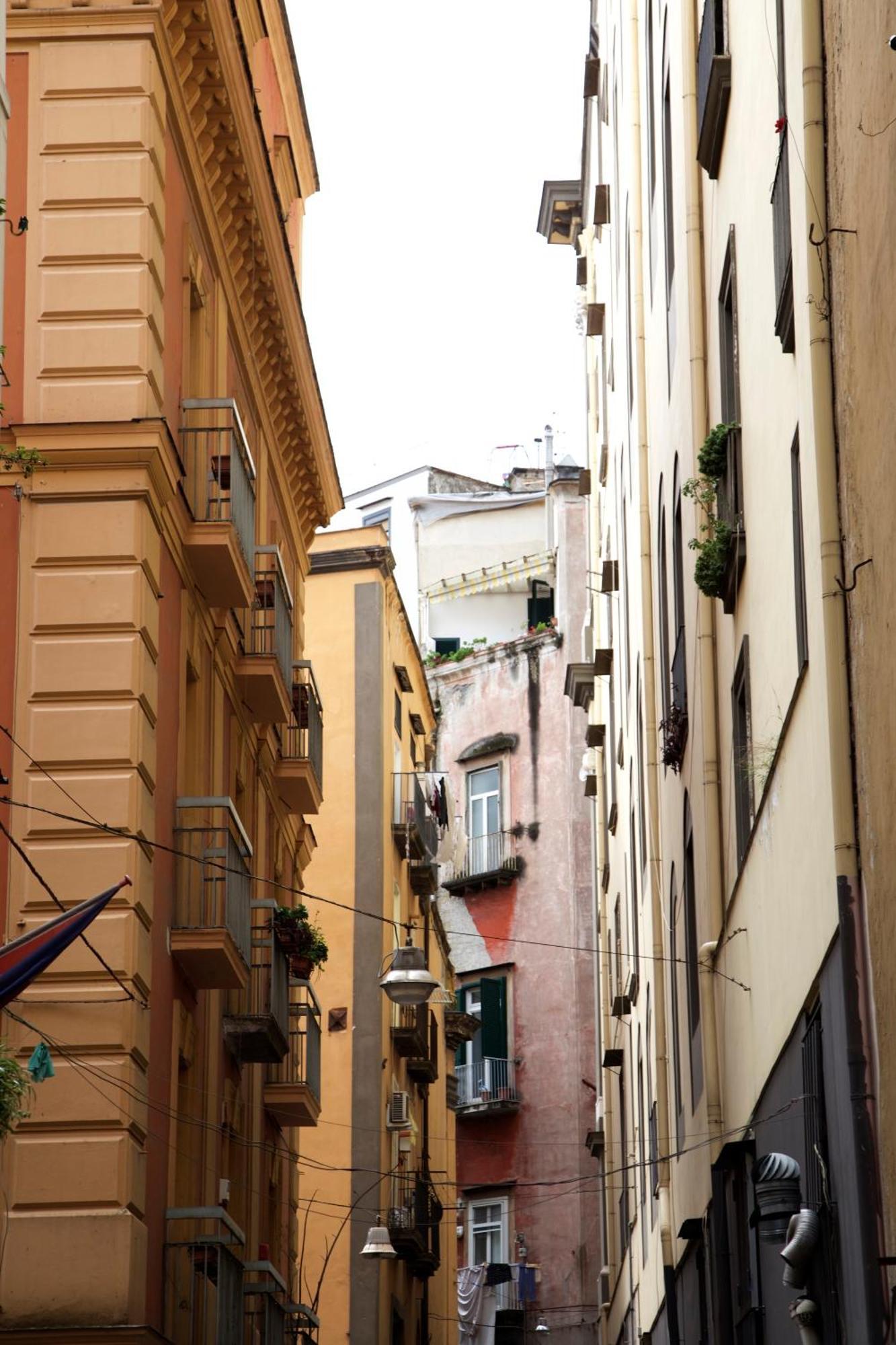 Scugnizzo Apartment Luxury Home Napoli Dış mekan fotoğraf